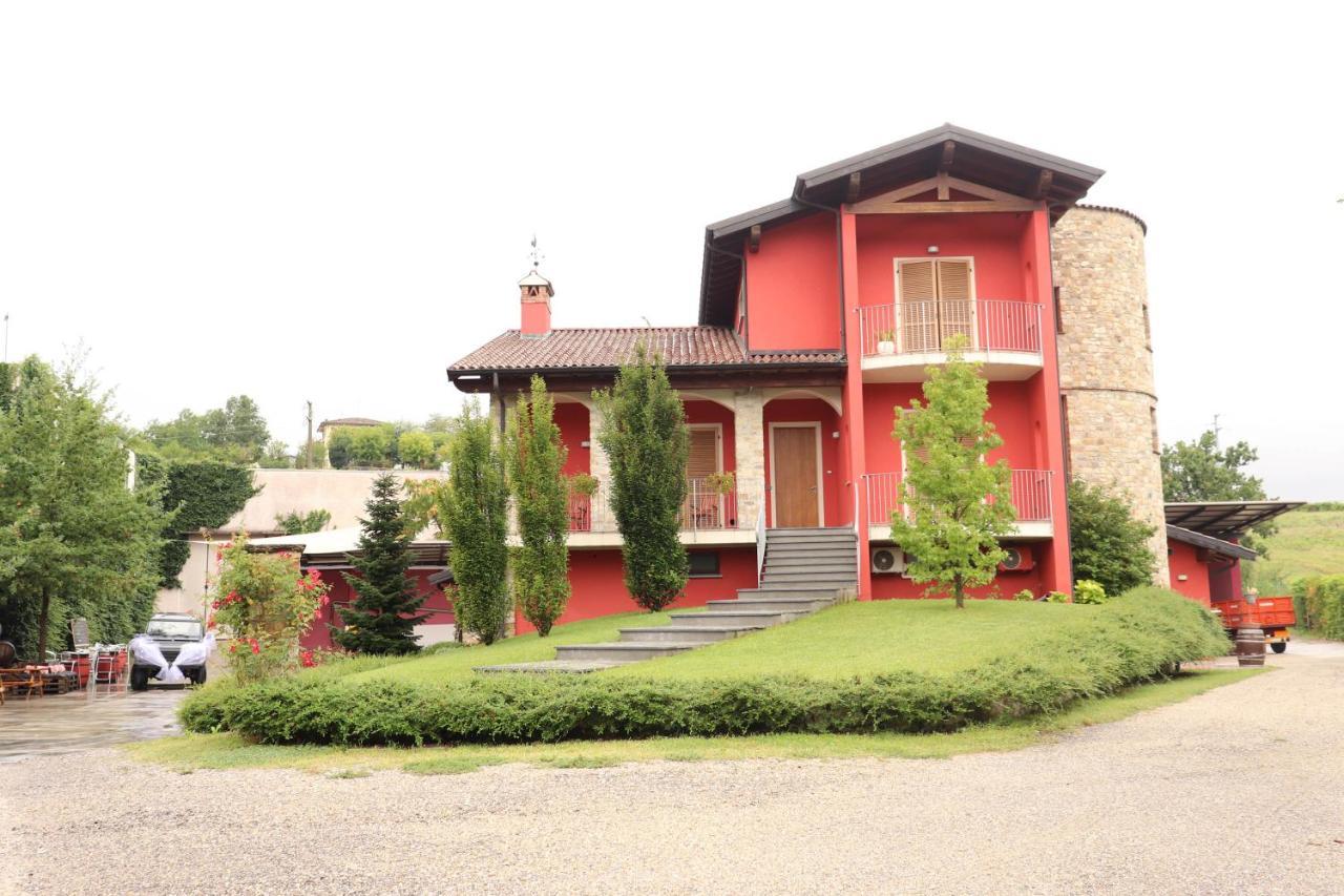 Agriturismo Bosco Longhino Santa Maria della Versa Exterior photo